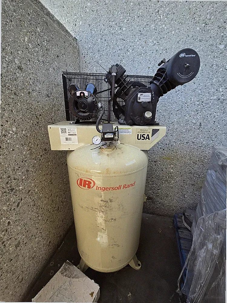 Air Compressor 1,700 or best offer